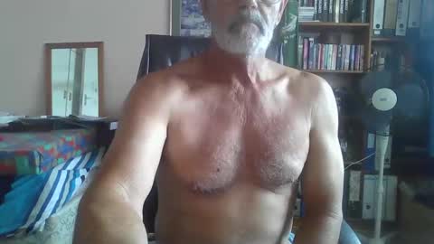 Snapshot of bobbgud chatting on 14, 12, 2025 Bobbgud online show from 14, 12, 2025
