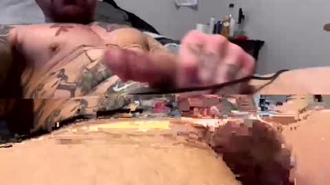 Snapshot of bodyart85_19 chatting on 3, 12, 2024 Bodyart85 19 online show from 3, 12, 2024