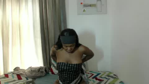 Snapshot of boitylips chatting on 19, 6, 2026 boitylips online show from 19, 6, 2026