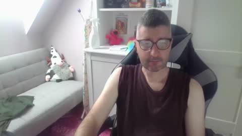 Snapshot of bojanin chatting on 17, 5, 2026 bojanin online show from 17, 5, 2026