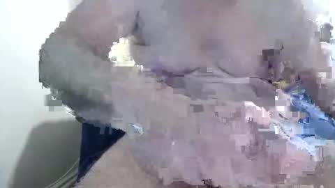 Snapshot of bolbil1 chatting on 26, 10, 2025 bolbil1 online show from 26, 10, 2025