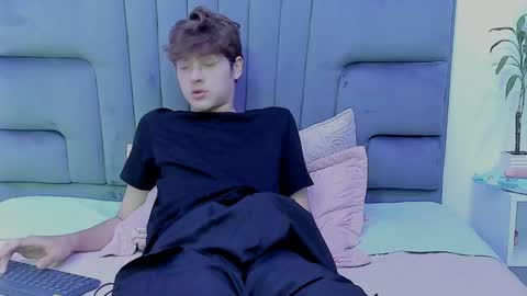 Boleyn online show from 14, 2, 2025