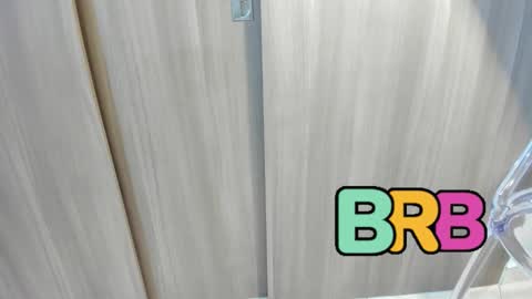 Snapshot of bombon_111 chatting on 3, 2, 2026 bombon online show from 3, 2, 2026