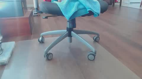 Snapshot of bone2play chatting on 24, 2, 2026 FRECKLES online show from 24, 2, 2026