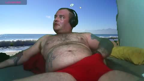 Snapshot of bongolian chatting on 12, 1, 2025 SkullBone online show from 12, 1, 2025