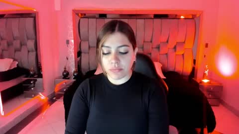 Bonnie  online show from 23, 12, 2024