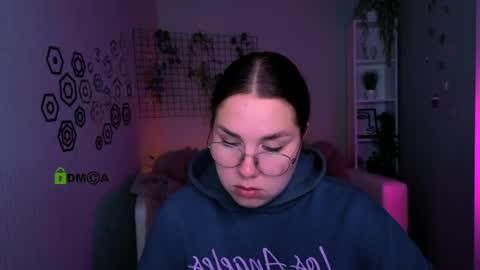 Bonnie online show from 2, 4, 2026