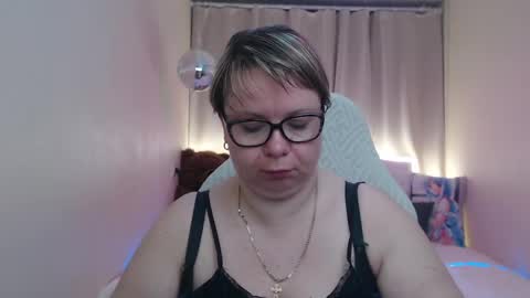 bonnnyboobsy online show from 27, 5, 2026
