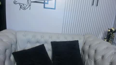 Snapshot of bonny_petite chatting on 30, 4, 2026 Vicky online show from 30, 4, 2026
