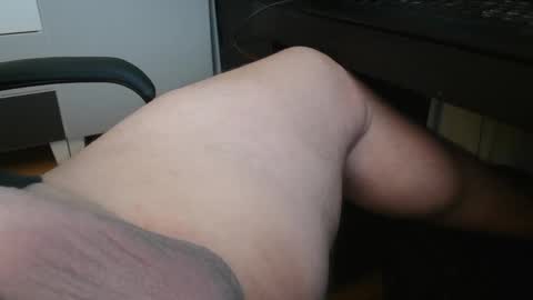 Snapshot of bonobooy chatting on 1, 1, 2025 Bonobooy online show from 1, 1, 2025