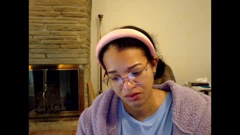 Queen Bon Vivantt online show from 15, 10, 2025