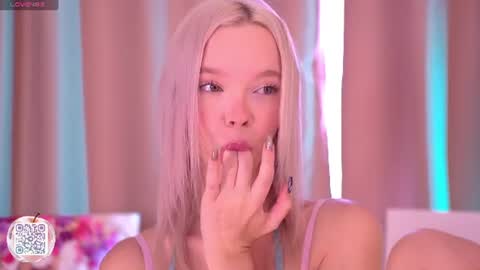 Snapshot of boobybliss chatting on 12, 7, 2026 Alina online show from 12, 7, 2026