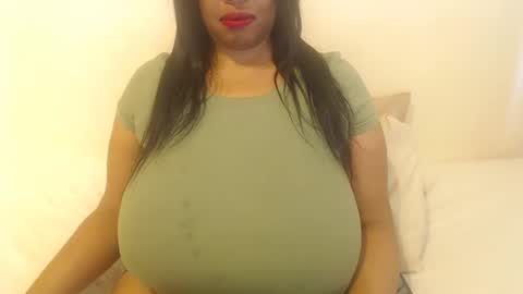 boobyqueen online show from 27, 10, 2025