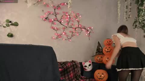 Milena online show from 30, 10, 2025