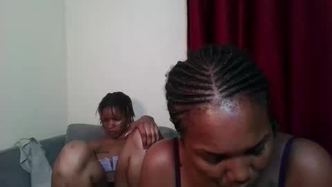 Snapshot of bootie_caramel chatting on 20, 4, 2026 bootie_caramel online show from 20, 4, 2026