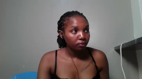 Snapshot of bootie_caramel chatting on 27, 5, 2026 bootie_caramel online show from 27, 5, 2026