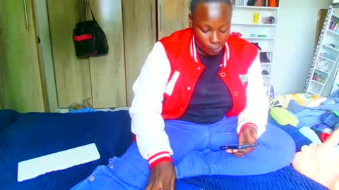 vee online show from 10, 1, 2025