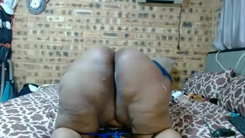 Snapshot of bootytwerkxxx chatting on 19, 6, 2026 bootytwerkxxx online show from 19, 6, 2026
