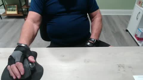 borntobebad2 online show from 4, 1, 2025