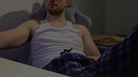 Snapshot of bottomtsinner chatting on 13, 2, 2026 bottomtsinner online show from 13, 2, 2026