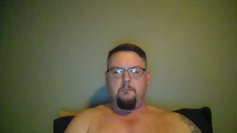 Snapshot of bowtieguy84 chatting on 7, 4, 2026 bowtieguy84 online show from 7, 4, 2026