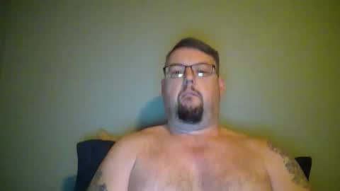 Snapshot of bowtieguy84 chatting on 8, 4, 2026 bowtieguy84 online show from 8, 4, 2026