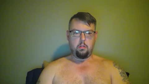 Snapshot of bowtieguy84 chatting on 13, 4, 2026 bowtieguy84 online show from 13, 4, 2026