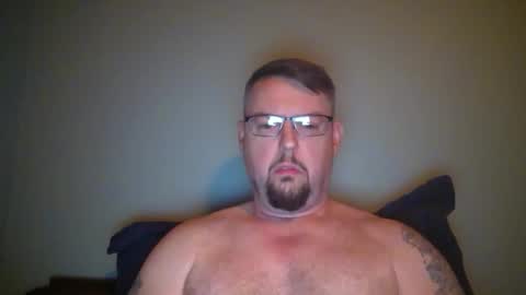 Snapshot of bowtieguy84 chatting on 5, 5, 2026 bowtieguy84 online show from 5, 5, 2026