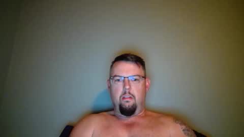 Snapshot of bowtieguy84 chatting on 15, 5, 2026 bowtieguy84 online show from 15, 5, 2026