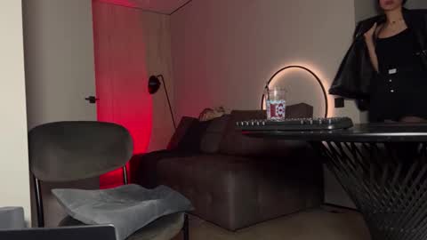 Snapshot of bowtorina chatting on 11, 10, 2025 Brat and Confident  Real Femdon Not for everyone  online show from 11, 10, 2025