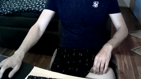 Snapshot of boy21yrs chatting on 2, 6, 2026 boy21yrs online show from 2, 6, 2026