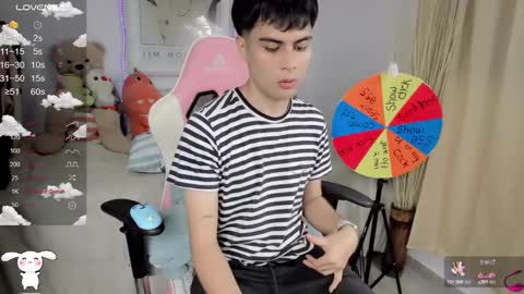 Aaron online show from 7, 3, 2025