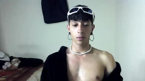 Boy Astro online show from 30, 1, 2025