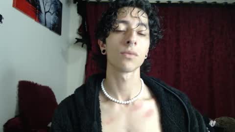 Boy Astro online show from 24, 9, 2025