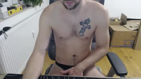 boy_t0y89 online show from 9, 2, 2026