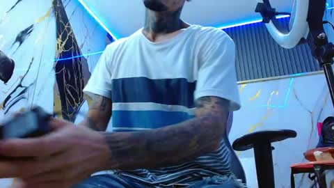 boy_tatto77 online show from 27, 4, 2026