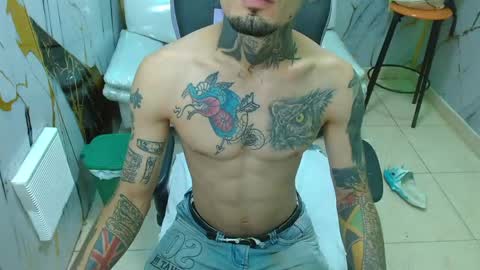 Snapshot of boy_tatto77 chatting on 4, 5, 2026 boy_tatto77 online show from 4, 5, 2026