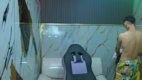 Snapshot of boy_tatto77 chatting on 5, 5, 2026 boy_tatto77 online show from 5, 5, 2026