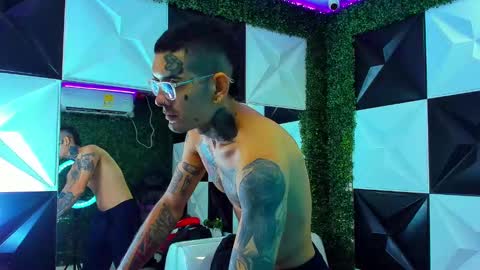boy_tatto777 online show from 18, 9, 2025