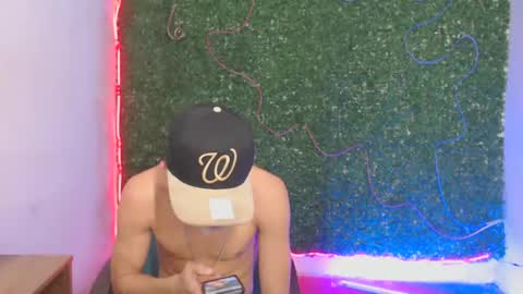 Snapshot of boybigcock_25cm chatting on 9, 1, 2025 jhon deivis online show from 9, 1, 2025