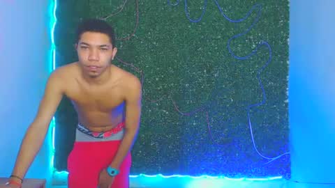 Snapshot of boybigcock_25cm chatting on 11, 1, 2025 jhon deivis online show from 11, 1, 2025