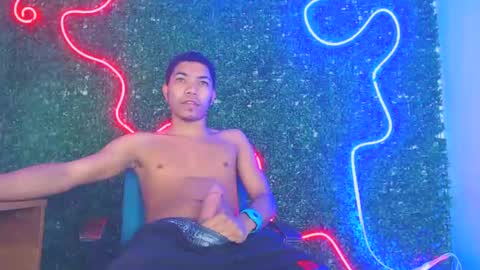 Snapshot of boybigcock_25cm chatting on 16, 1, 2025 jhon deivis online show from 16, 1, 2025