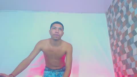 Snapshot of boybigcock_25cm chatting on 5, 2, 2025 jhon deivis online show from 5, 2, 2025