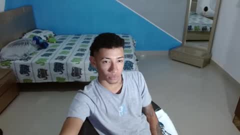 boyhot_sw online show from 13, 2, 2025