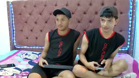 ALEX - TAYLER  -MIKE online show from 9, 1, 2025