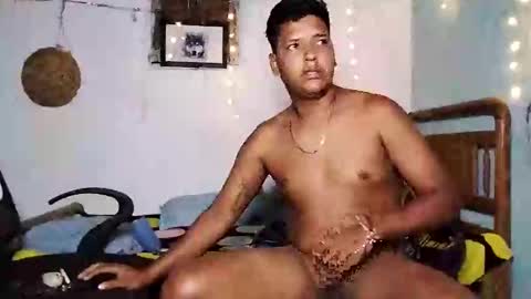 Snapshot of boysex1124 chatting on 6, 2, 2025 andrew online show from 6, 2, 2025