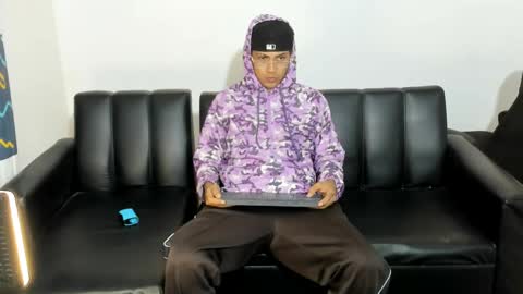 Snapshot of br4ndon_cooper chatting on 4, 5, 2026 Brandon online show from 4, 5, 2026