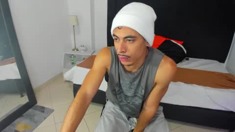 Snapshot of brad_usma chatting on 29, 1, 2025 BRAD USMA online show from 29, 1, 2025