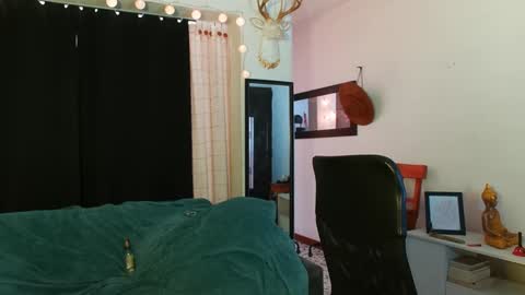 Bradley Martinez online show from 31, 1, 2025