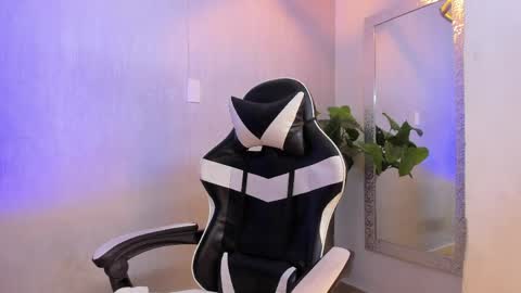 Brand  online show from 10, 4, 2026